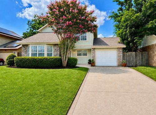 4617 Waterway Dr N, Fort Worth, TX, 76137-1531 | Card Image