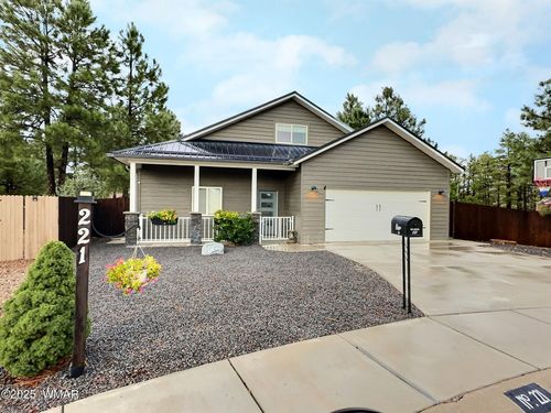 221 N Canyon Loop, Show Low, AZ, 85901-4183 | Card Image
