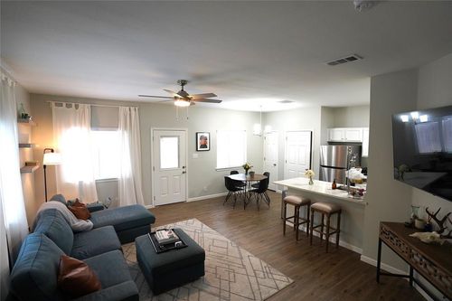 a-1700 Constantino Cir, Austin, TX, 78745-4171 | Card Image