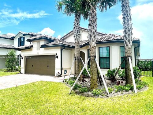 8295 Vaulting Dr, Lake Worth, FL, 33467-6721 | Card Image