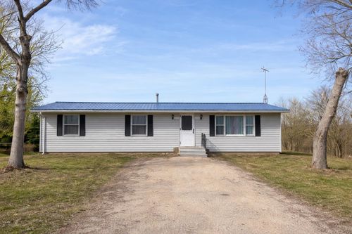 111 Skyline Dr, Guttenberg, IA, 52052-9047 | Card Image