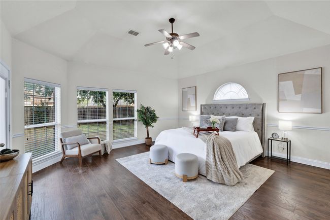 8620 Thistle Ridge Ter, House other with 4 bedrooms, 4 bathrooms and null parking in Fort Worth TX | Image 15