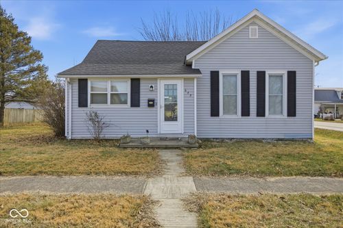 643 W Hendricks St, Greensburg, IN, 47240-1542 | Card Image