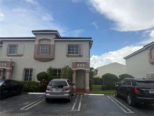 1g-8340 Nw 10th St, Miami, FL, 33126-2719 | Card Image