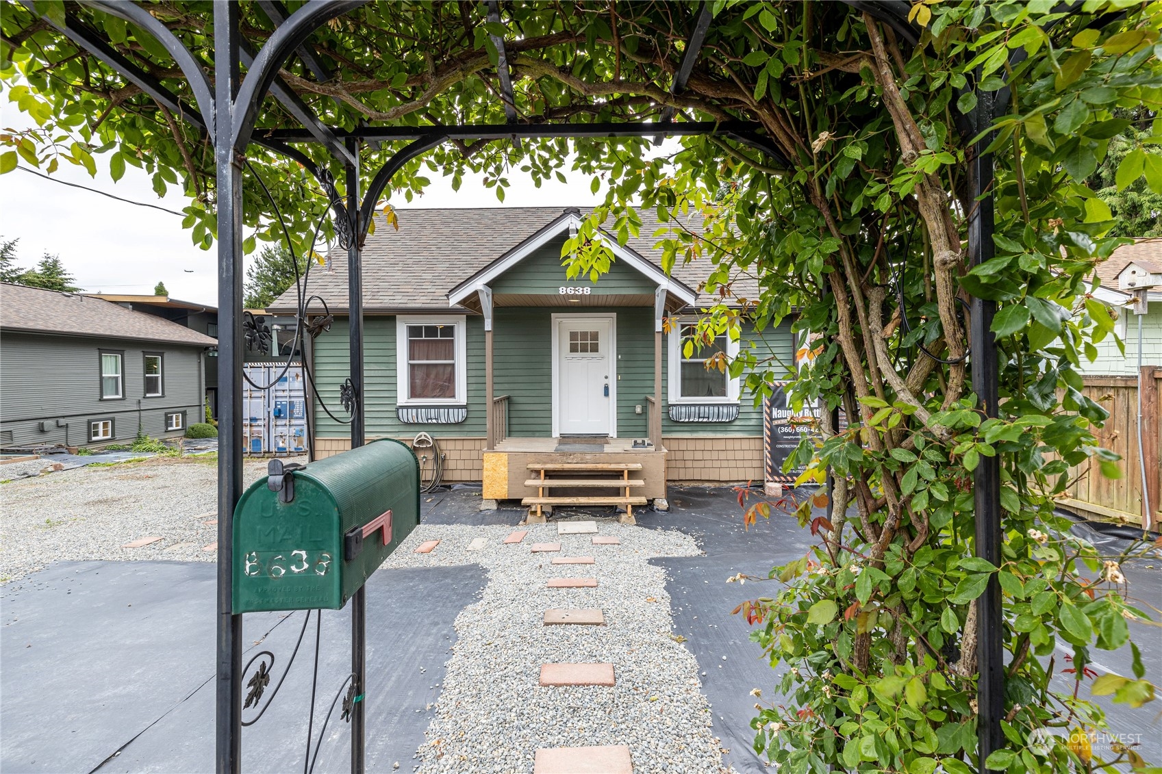 9th Ave, Seattle, WA 98106