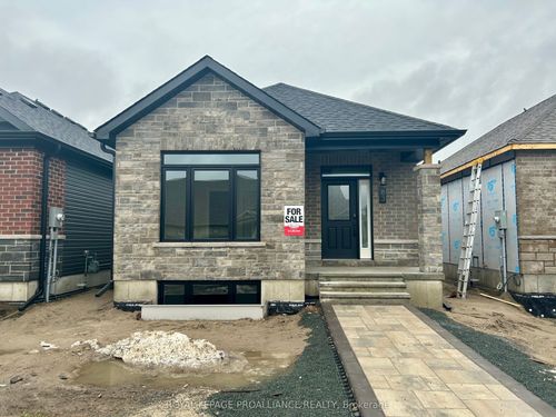 83 Athabaska Dr, Belleville, ON, K8N0T1 | Card Image