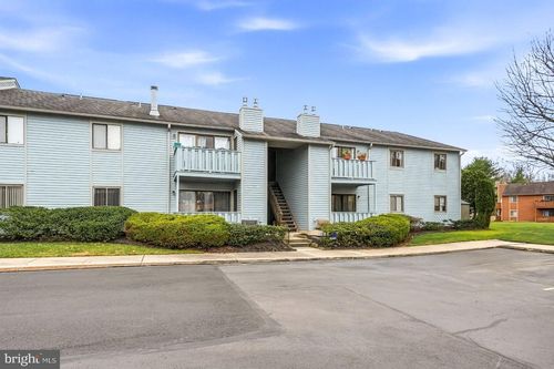 1404 Woodhollow Dr, Evesham, NJ, 08053-1059 | Card Image