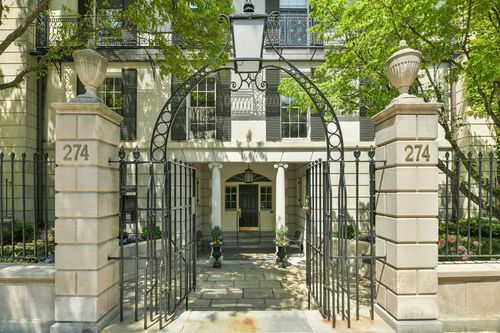 ph-274 Beacon St, Boston, MA, 02116-1230 | Card Image