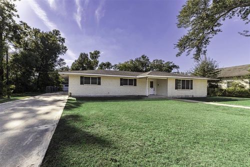 1612 Stevenson St, Vinton, LA, 70668-4426 | Card Image