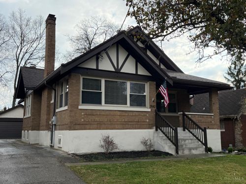 2942 Woodrow Ave, Cincinnati, OH, 45211-7819 | Card Image