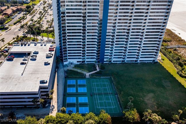 404 - 58 N Collier Boulevard, Condo with 2 bedrooms, 2 bathrooms and null parking in MARCO ISLAND FL | Image 37
