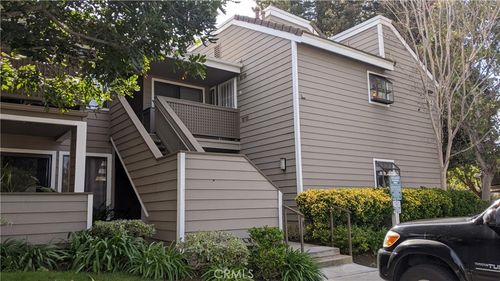 unit-42-1067 Shadowridge Dr, Vista, CA, 92081-9048 | Card Image