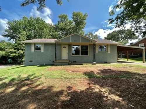 206 Orleans Dr, Clarksville, TN, 37042-4244 | Card Image