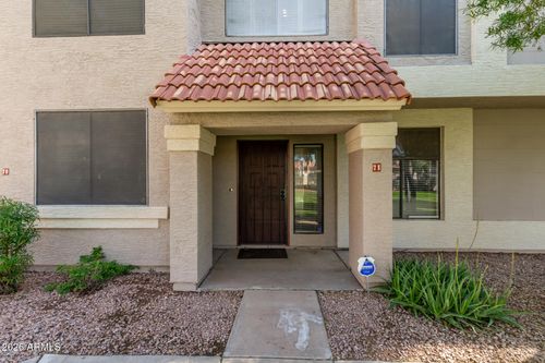 71-500 N Roosevelt Ave, Chandler, AZ, 85226-2641 | Card Image