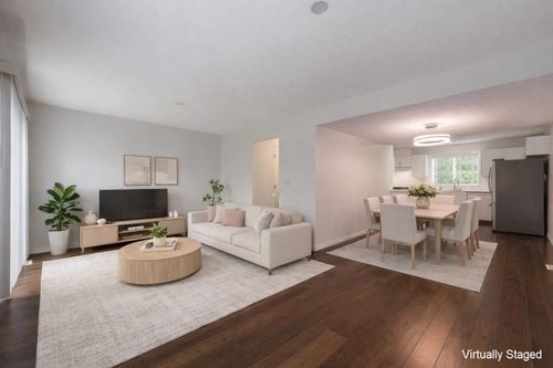 97-45185 Wolfe Rd, Chilliwack, BC, V2P1V5 | Card Image