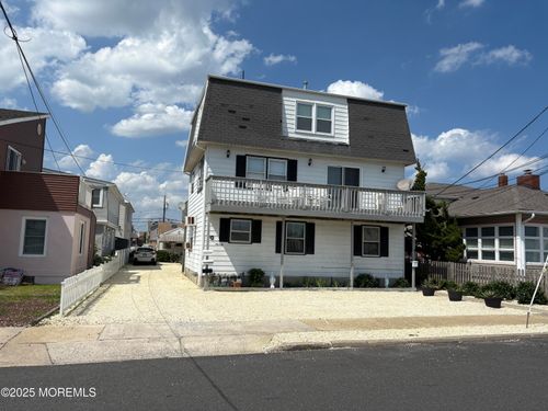 70 K St, Seaside Park, NJ, 08752-1400 | Card Image