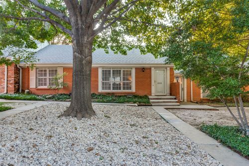 1295 Roaring Springs Rd, Fort Worth, TX, 76114-4418 | Card Image