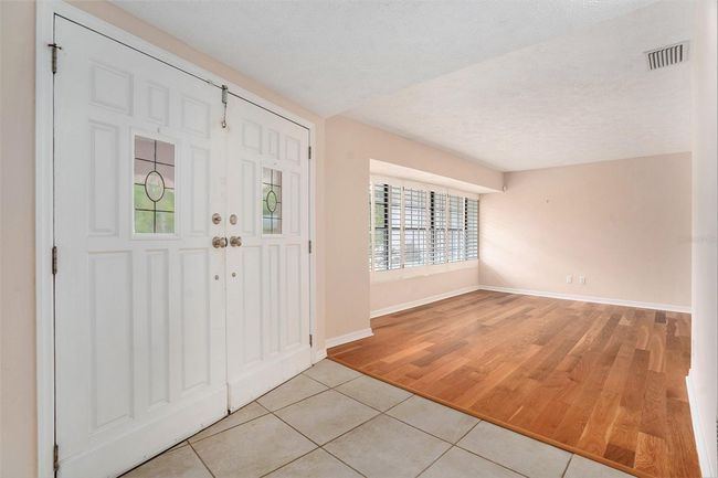 13310 Golf Crest Cir, House other with 6 bedrooms, 3 bathrooms and null parking in TAMPA FL | Image 6