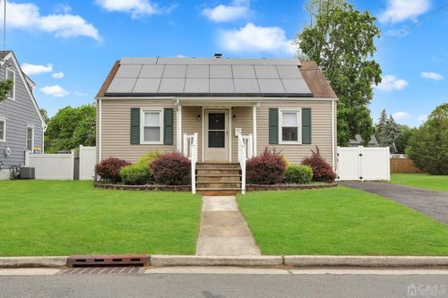 4 Victory Dr, Englishtown, NJ, 07726-1611 | Card Image