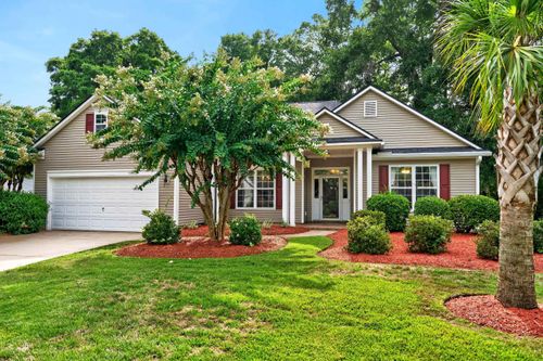 48 Alexander Glennie Dr, Pawleys Island, SC, 29585-6880 | Card Image