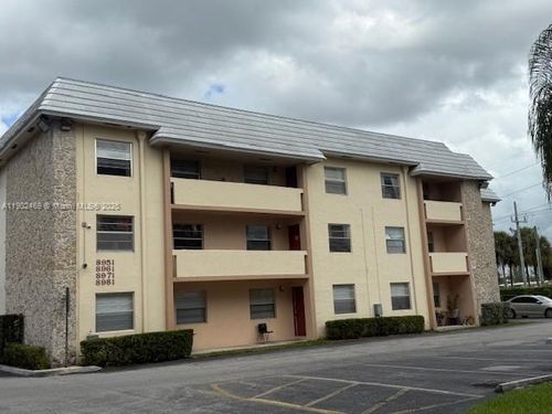 315-8951 Sw 72nd St, Miami, FL, 33173-2530 | Card Image