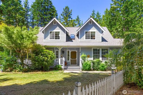 10233 Yates Ln Nw, Bremerton, WA, 98312-9543 | Card Image