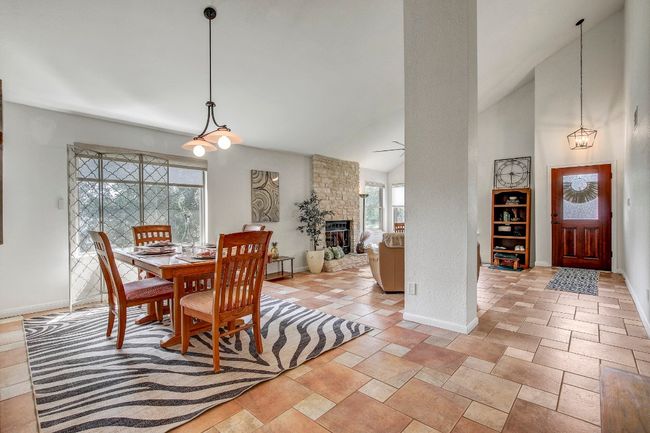 11007 Grapevine Ln, House other with 3 bedrooms, 3 bathrooms and 4 parking in Austin TX | Image 10