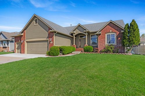 11008 W Lantana Cir, Wichita, KS, 67205-6036 | Card Image