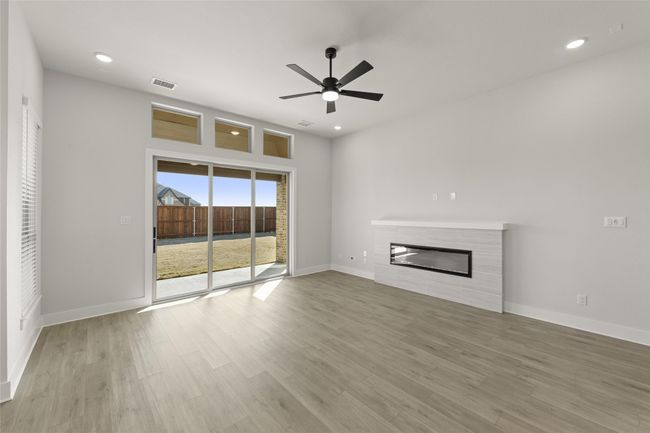 1503 Robinson Family 3 | Image 14