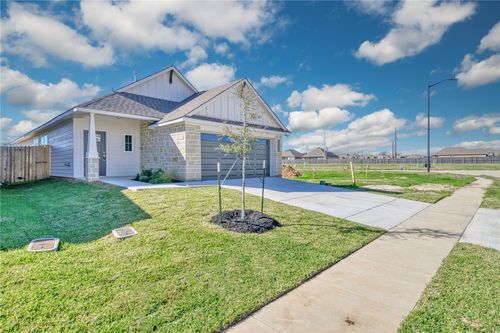 15280 Still Water Meadow Loop, College Station, TX, 77845-2160 | Card Image