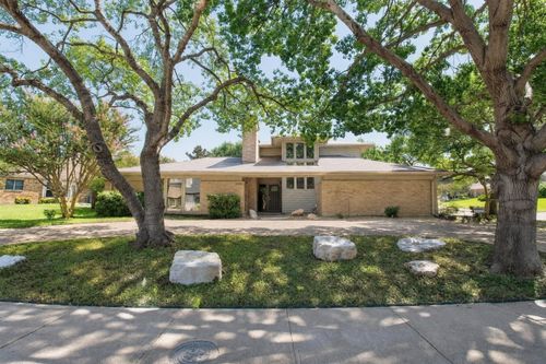 11901 Woodbridge Dr, Dallas, TX, 75243-5025 | Card Image