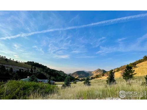 5505 Olde Stage Rd, Boulder, CO, 80302-3405 | Card Image