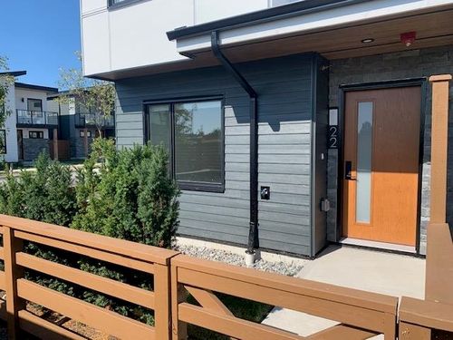 22-4745 Spruce Way, Tsawwassen, BC, V4M0E8 | Card Image