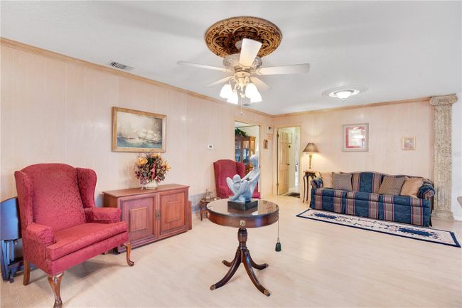 Large Great Room with lots of natural light | Image 6