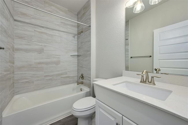 5209 Thunderbird, Home with 2 bedrooms, 2 bathrooms and 4 parking in Lago Vista TX | Image 13