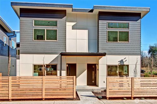 8706 42nd Ave S, Seattle, WA, 98118-4516 | Card Image