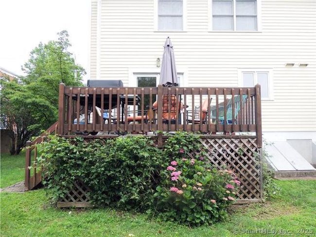 211 Hunyadi Ave, Home with 3 bedrooms, 2 bathrooms and null parking in Fairfield CT | Image 20