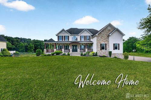 439 Schoolhouse Rd, Monroe, NJ, 08831-2946 | Card Image