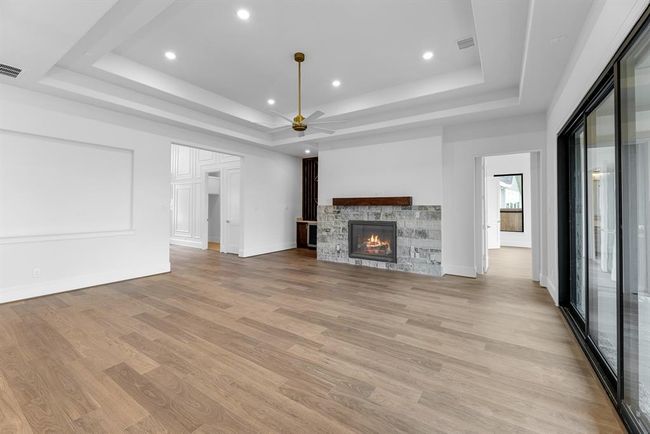 7718 Red Damsel Pl, House other with 4 bedrooms, 4 bathrooms and 3 parking in Fulshear TX | Image 9