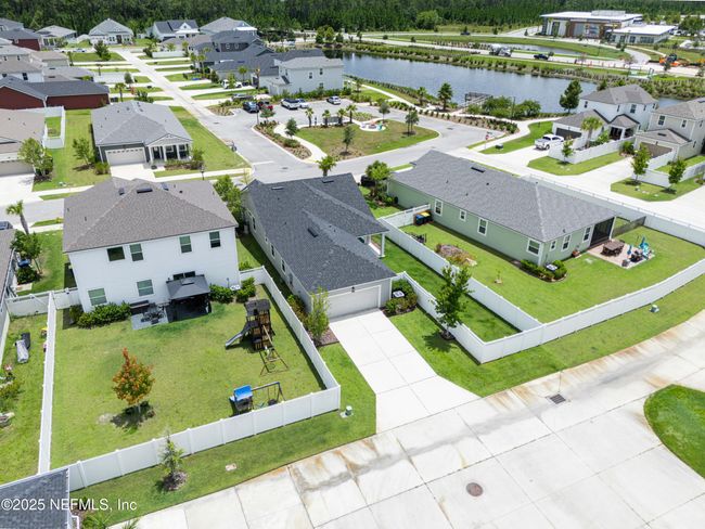 575 Buttonwood Loop, House other with 3 bedrooms, 2 bathrooms and null parking in Yulee FL | Image 50