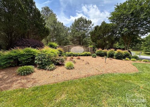 139/145 Oak Point Lane, Stony Point, NC, 28678 | Card Image