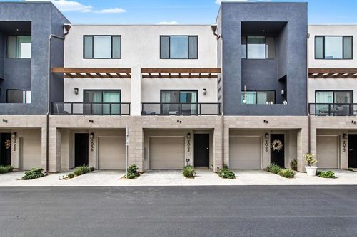 2062 Vela Ln, San Diego, CA, 92154-8061 | Card Image