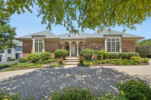 11954 Crosscreek Ct, Burr Ridge, IL, 60527-6364 | Card Image