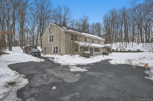 44 Clearwater Rd, Highland, NY, 12528-1114 | Card Image