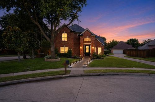 10201 Perkins Dr, Irving, TX, 75063-5365 | Card Image