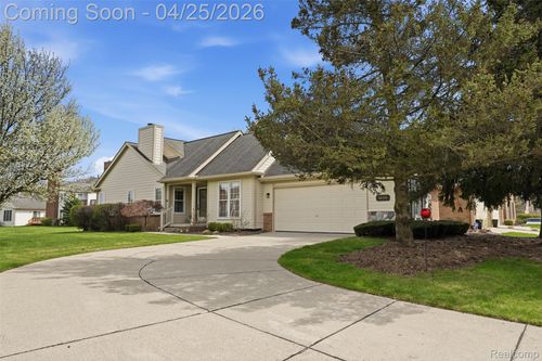 16318 Country Knoll Dr, Northville, MI, 48168-3437 | Card Image