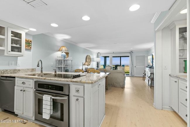 610 Summer Pl, Condo with 1 bedrooms, 1 bathrooms and null parking in Ponte Vedra Beach FL | Image 7