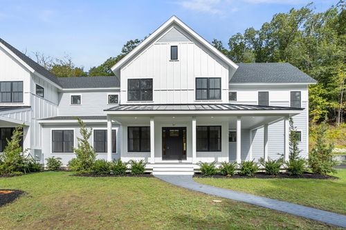 85-85 Hudson St, Northborough, MA, 01532-1939 | Card Image