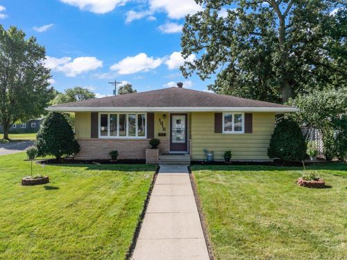 1916 6th Ave Se, Austin, MN, 55912-4318 | Card Image