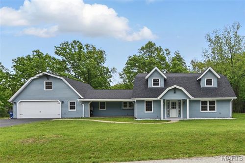 10 Briarwood Ct, Warrenton, MO, 63383-1056 | Card Image